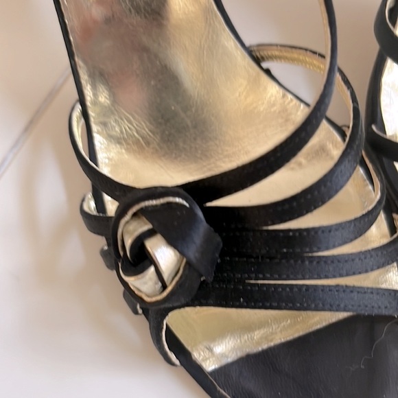 Vintage Arabella Black Satin and Gold Leather Evening Shoes, EU 38.5/US 8 - Picture 5 of 7
